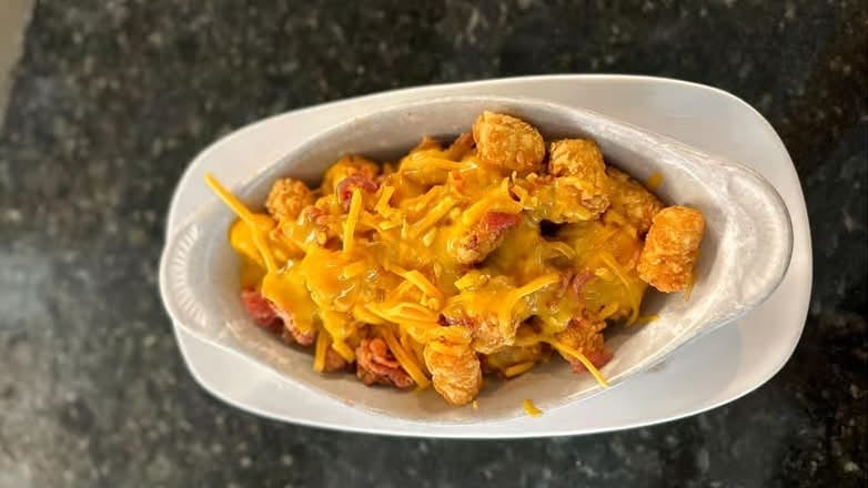 Loaded Tots (30).