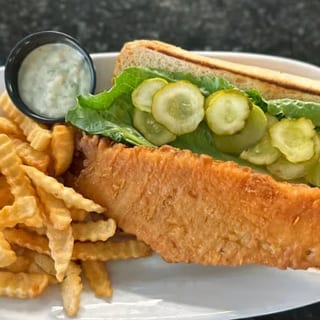 Fish & Chips Sandwich